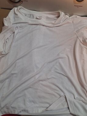 Athleta White Short Sleeve Crew Tee